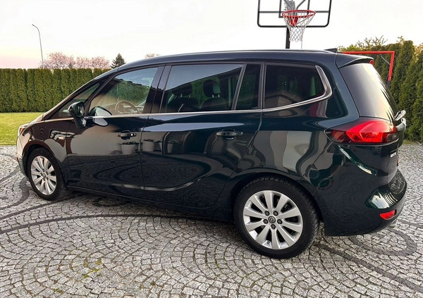 Opel Zafira cena 39600 przebieg: 236000, rok produkcji 2016 z Jawor małe 781